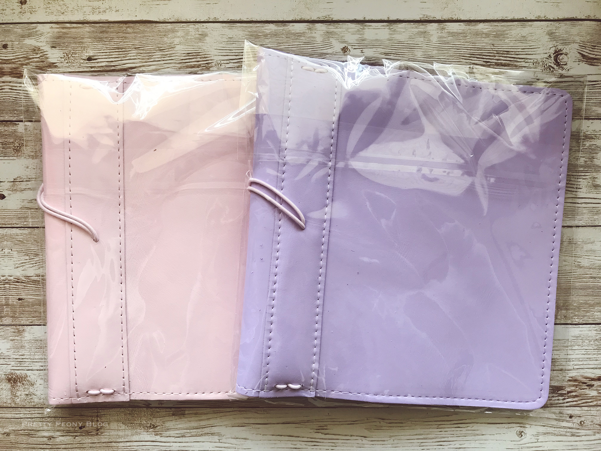 Foxy Fix Traveler’s Notebooks in&nbsp;B6